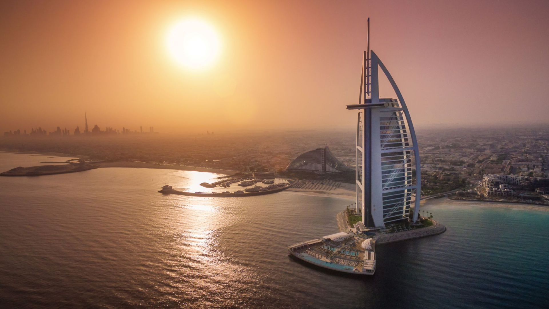Dubai Skyline mit Burj Al Arab